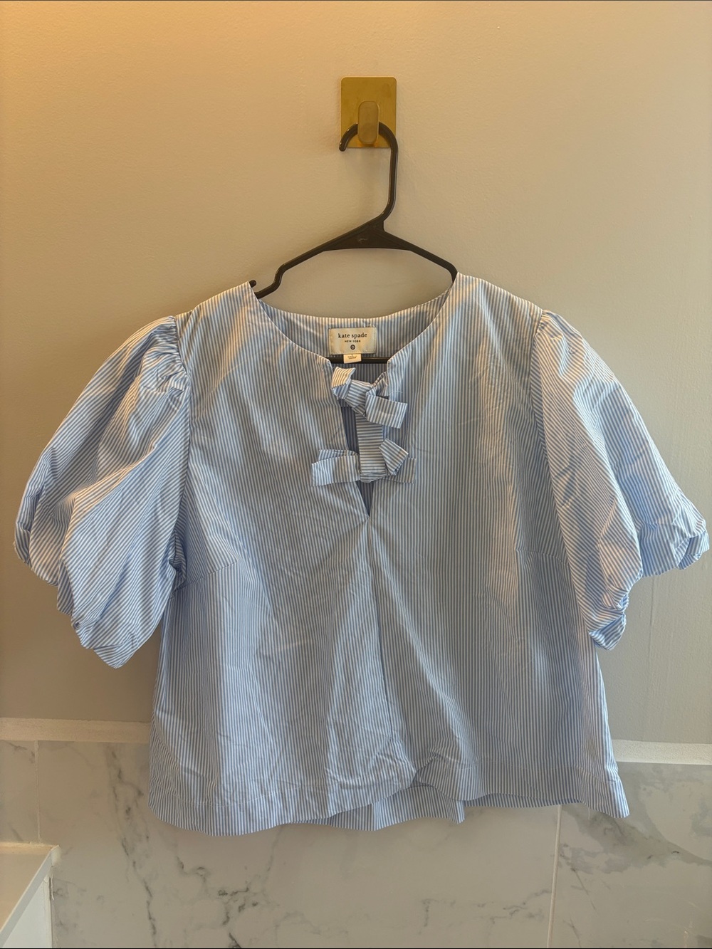 kate spade Light Blue and White Striped Puff-Sleeve Cotton Blouse